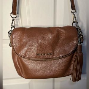 Michael Kors tan handbag